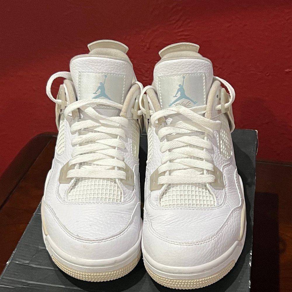 AIR JORDAN 4 RETRO  6.5 Y